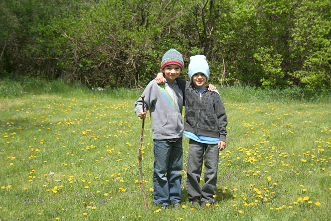 Foraging Outdoors With Children
