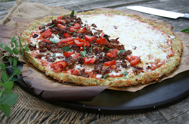 A melhor receita Zucchini Ever - Zucchini Crust Pizza