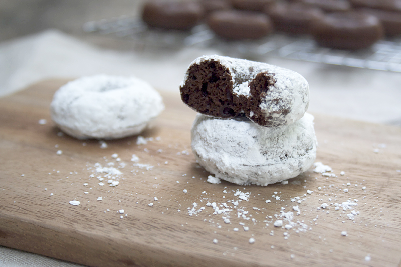 Chocolate Baked Einkorn Doughnuts | myhumblekitchen.com