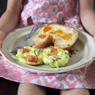 Baked Frittata Kids Can Make for Mother's Day | myhumblekitchen.com